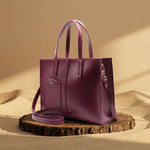Modern Pocket Tote Maroon detail
